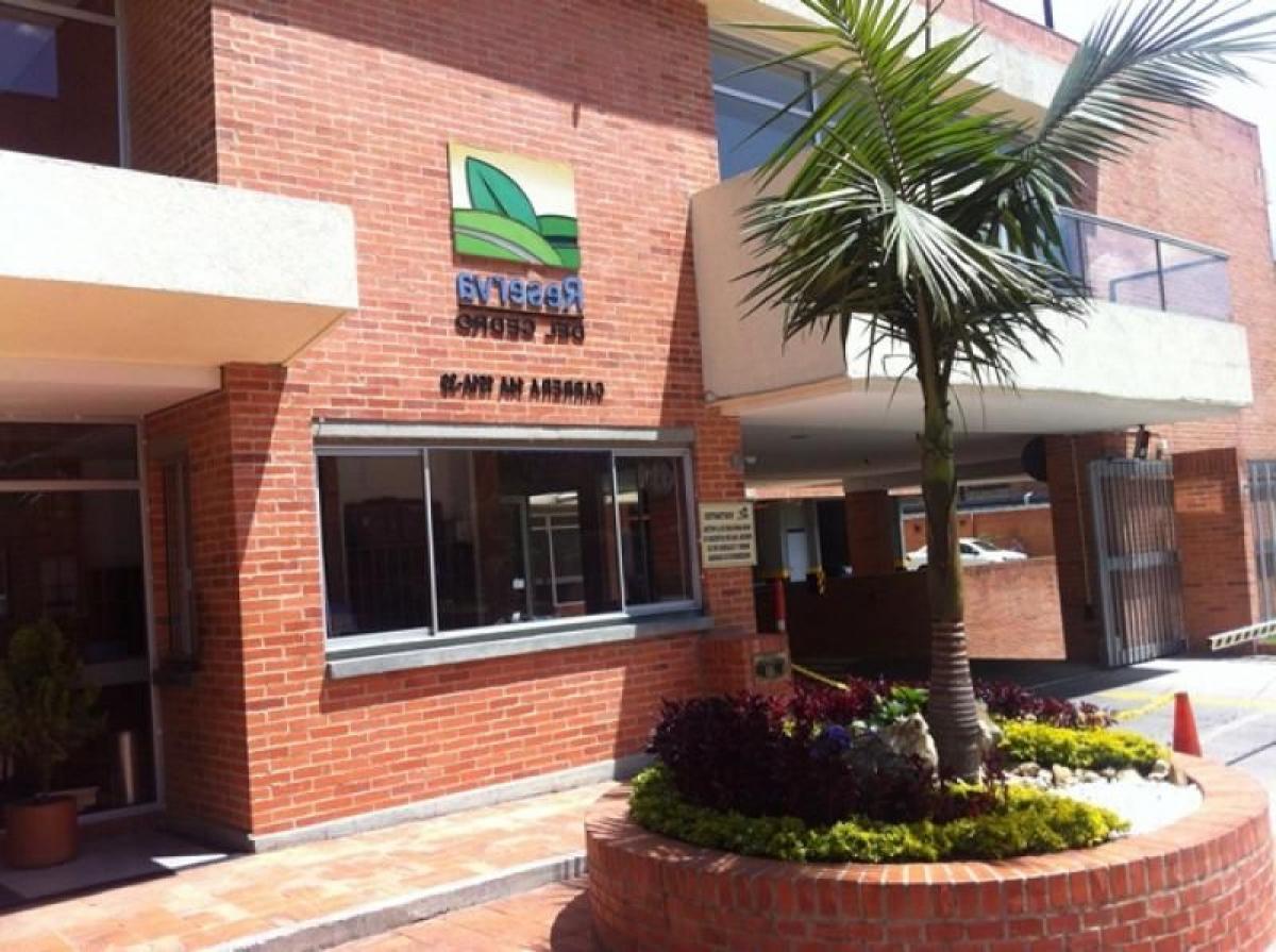 3 bedrooms House in Bogota, Colombia No. 9787