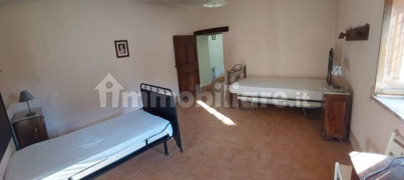2 bedrooms House in Spoleto, Italy No. 85905 13