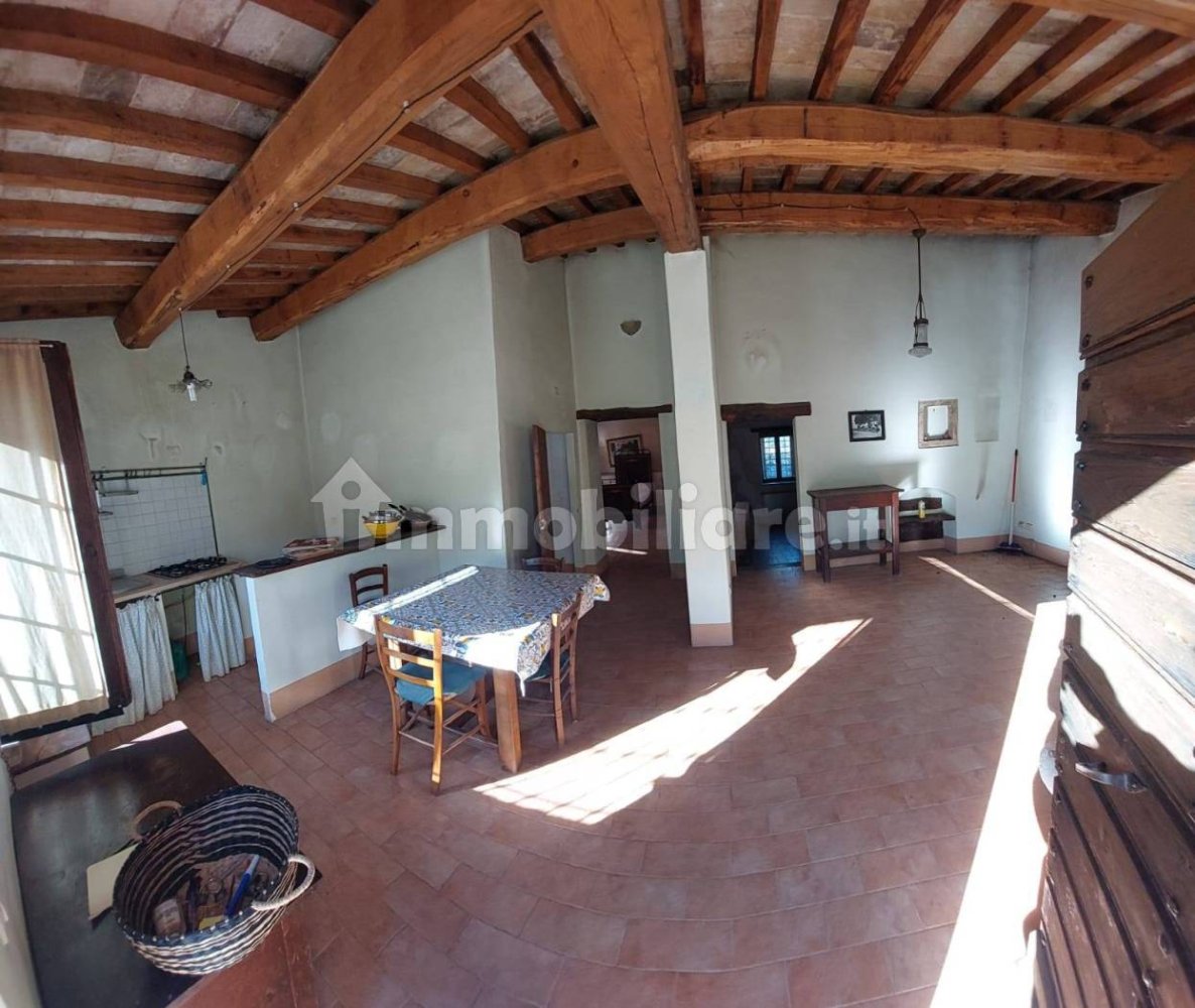 2 bedrooms House in Spoleto, Italy No. 85905