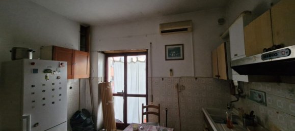 4 rooms Apartment in Guidonia Montecelio, Italy No. 67395 12