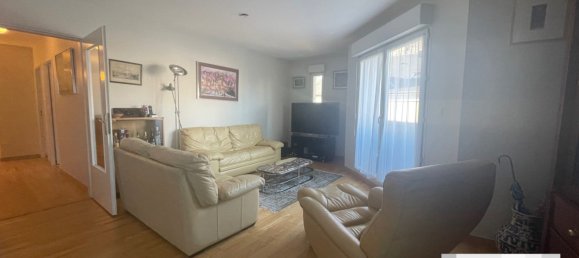 2 bedrooms Apartment in Orleans, France No. 224298 6