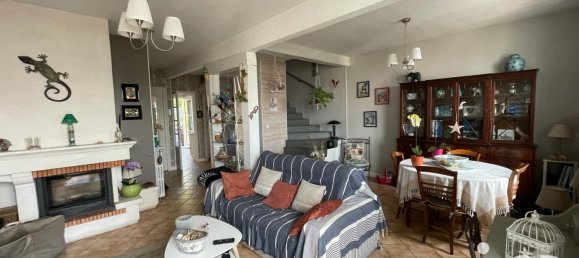 3 Schlafzimmer Haus in Bry-sur-Marne, France, Nr. 345994 9