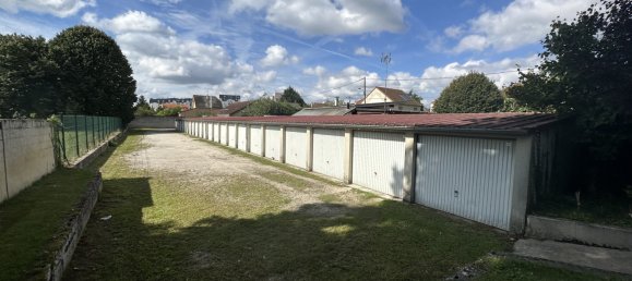 Estudio en Dammarie-les-Lys, France No. 178972 5