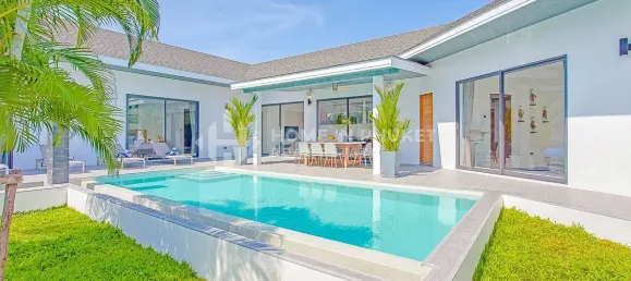 4 bedrooms House for rent in Nai Harn Beach, Phuket, Southern Thailand, Thailand № 67486 2