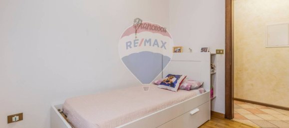 3 bedrooms Villa in Nerviano, Italy No. 347634 11