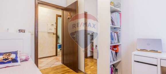 3 bedrooms Villa in Nerviano, Italy No. 347634 10