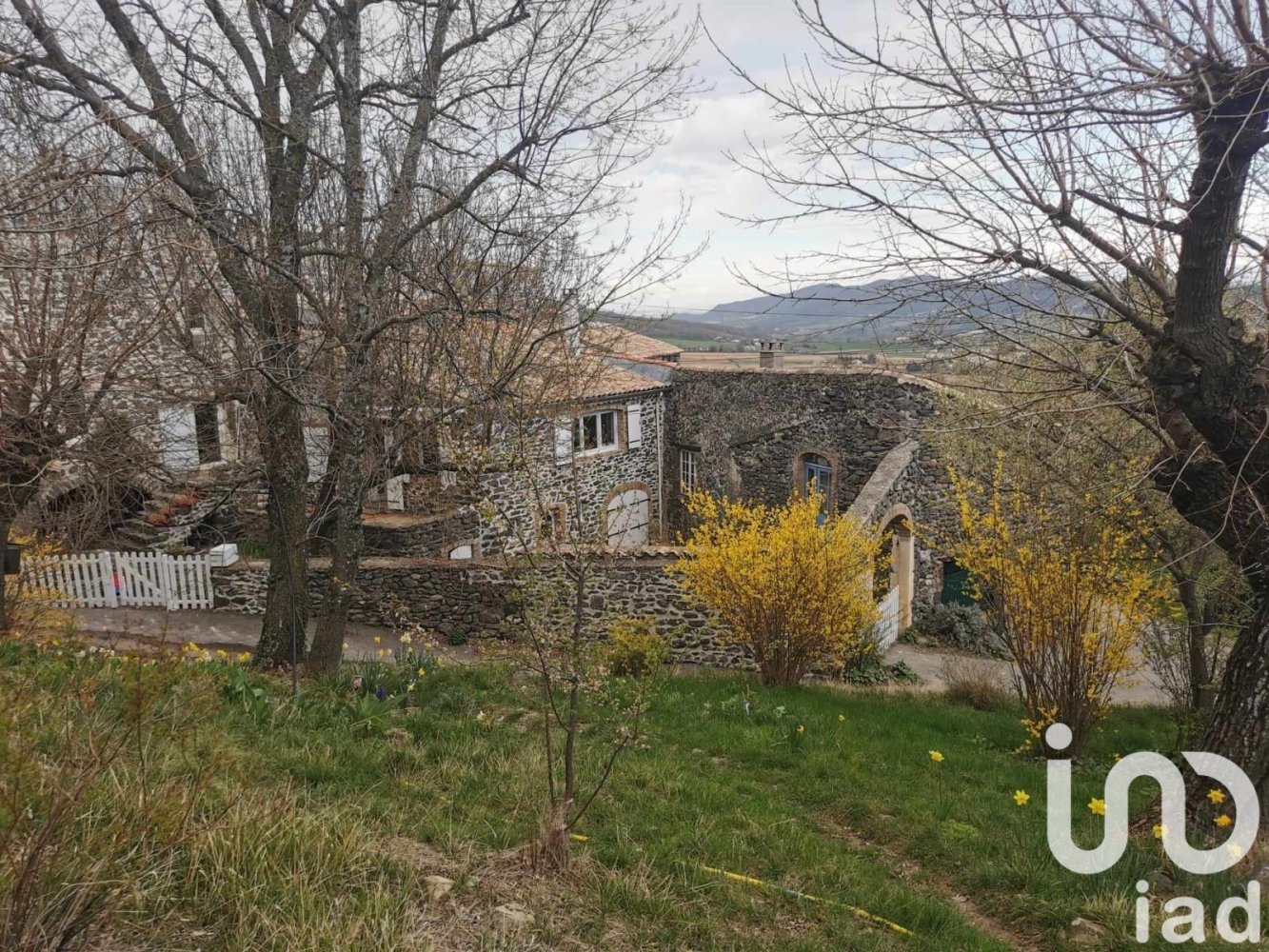 Дом с 4 спальнями в Сен-Венсан-де-Барре, Франция № 194483