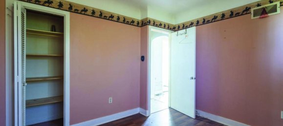  Land in Hamilton, Canada No. 1509 12