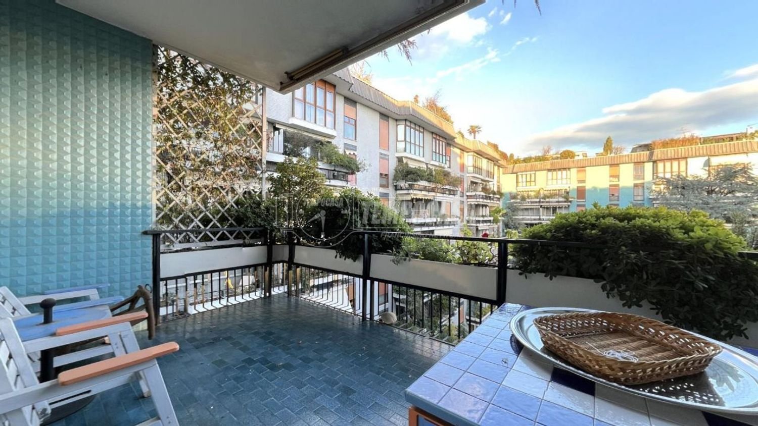 Apartamento de 4 habitaciónes en Brugherio, Italy No. 232542