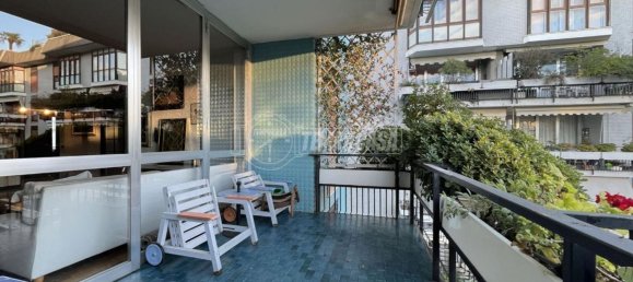 Apartamento de 4 habitaciónes en Brugherio, Italy No. 232542 9