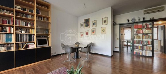 Apartamento de 4 habitaciónes en Brugherio, Italy No. 232542 6