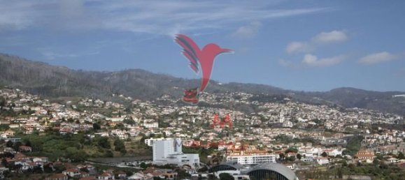 Casa de 3 dormitorios en Funchal, Portugal No. 145879 2
