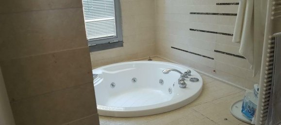 4 غرف نوم فيلا في Carrara, Italy رقم 45810 20