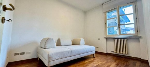 2 chambres Appartement à Massa, Italy No. 47516 12