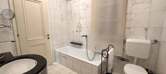 2 chambres Appartement à Massa, Italy No. 47516 16