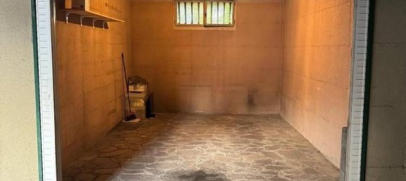 2 chambres Appartement à Massa, Italy No. 47516 21