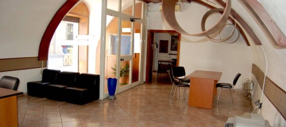 3 rooms Commercial property in Albano Laziale, Italy No. 320110 4