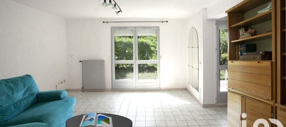 2 bedrooms Apartment in Saint-Egreve, France No. 333218 2