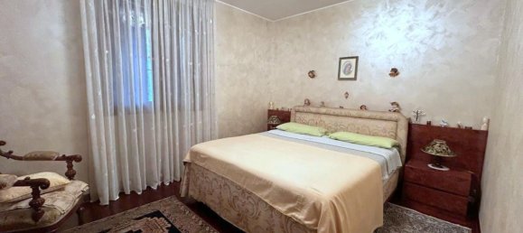 5 chambres Maison à Padua, Italy No. 358410 13