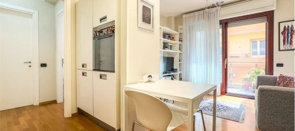 Квартира с 1 спальней в Кальяри, Италия № 318414 4