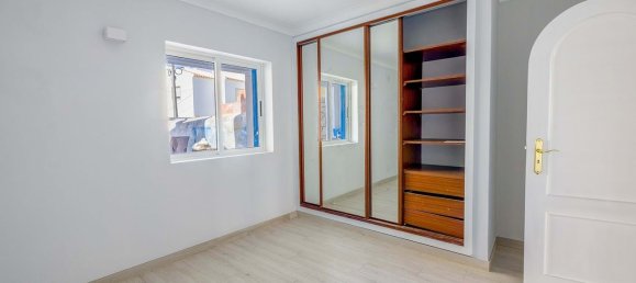 3 bedrooms House in Luz, Portugal No. 95269 9