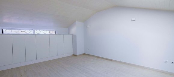 3 bedrooms House in Luz, Portugal No. 95269 16