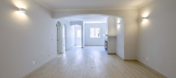 3 bedrooms House in Luz, Portugal No. 95269 8