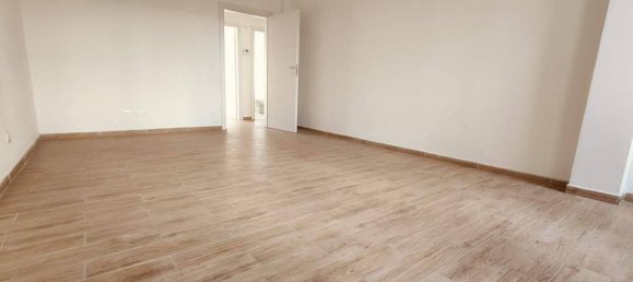 2 bedrooms Apartment in Florence, Italy No. 265792 7