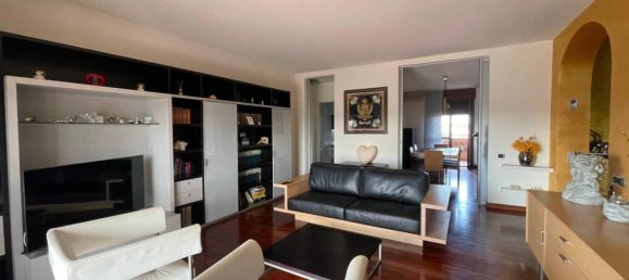 4 rooms Penthouse in Belgioioso, Italy No. 24766 16