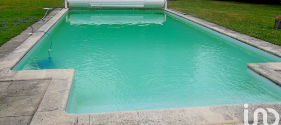 Casa de 3 dormitorios en Montgivray, France No. 215133 2