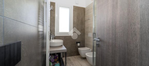 Casa de 4 divisões em San Mauro Pascoli, Italy N.º 13752 25