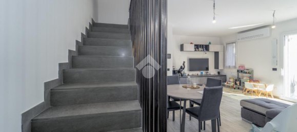 Casa de 4 divisões em San Mauro Pascoli, Italy N.º 13752 12