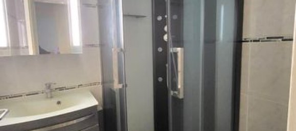 3 Schlafzimmer Wohnung in Franconville, France, Nr. 355294 5