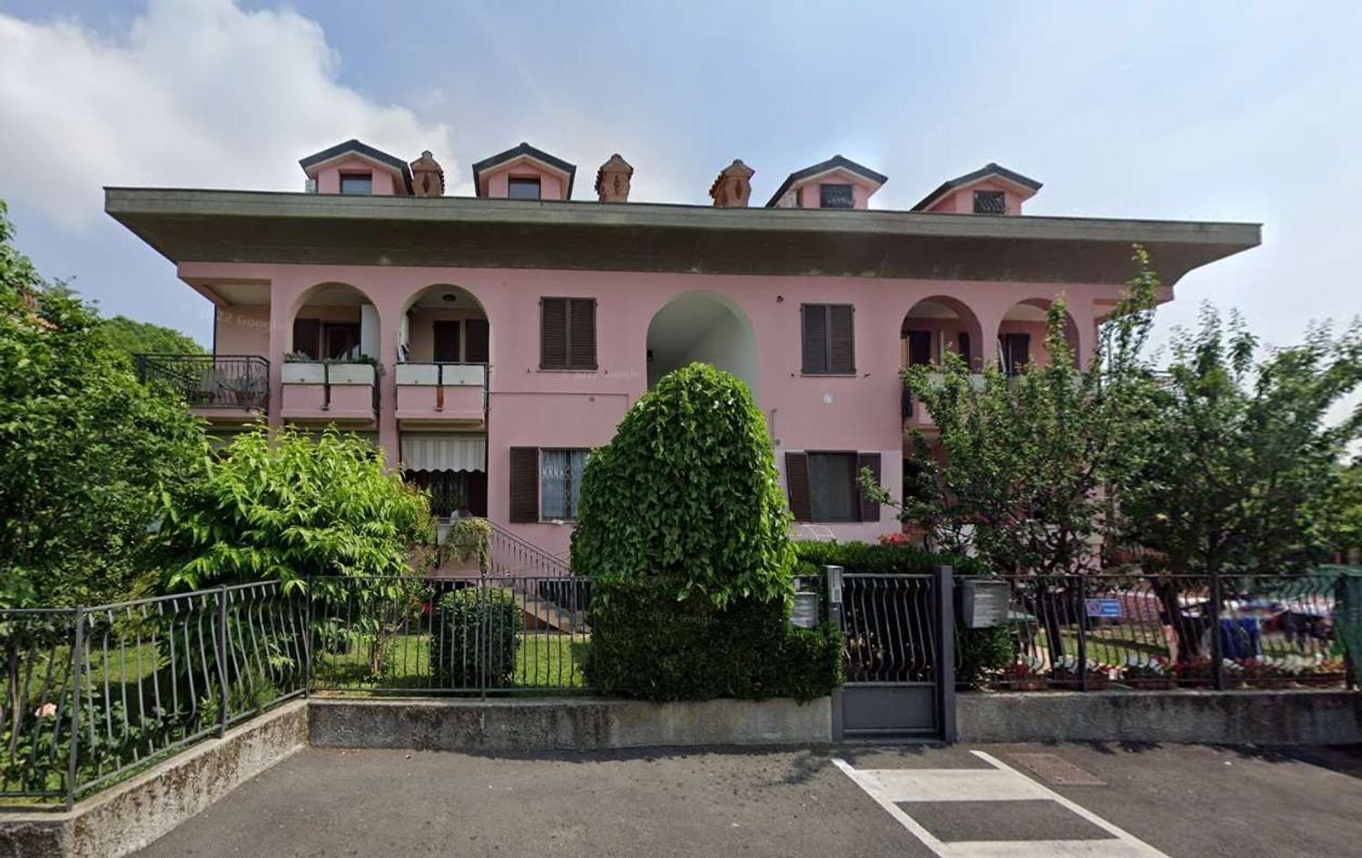 3-salle Appartement à Bernareggio, Italy No. 3724