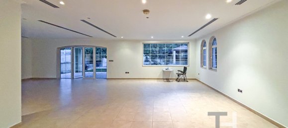 4 chambres Villa à Jumeirah Park, UAE No. 94424 11