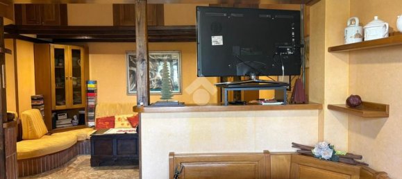 4 bedrooms Apartment in Rome, Italy No. 318568 19