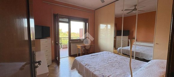 4 bedrooms Apartment in Rome, Italy No. 318568 32