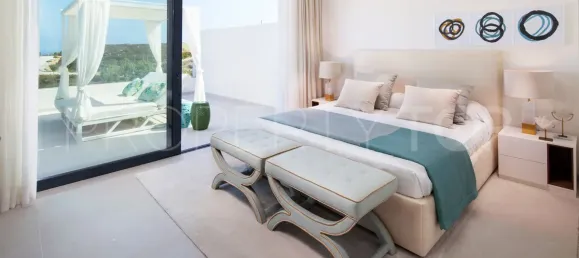 4 bedrooms Villa in Estepona, Spain No. 183166 10