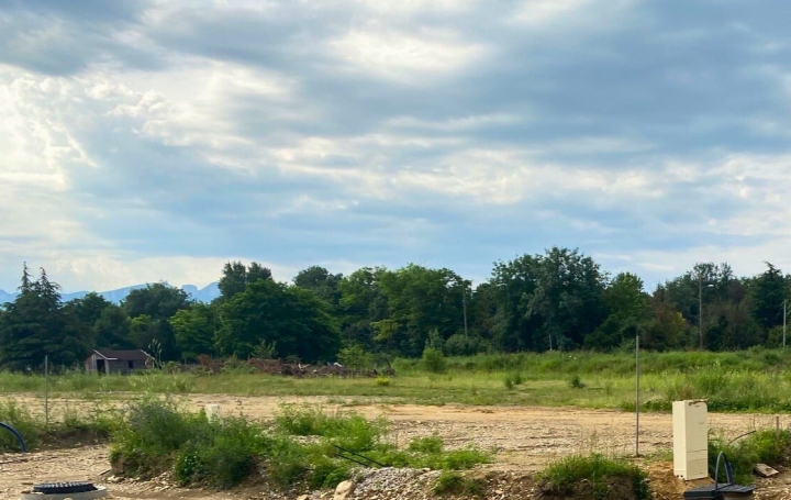 Земельный участок 519м² в Шатюзанж-ле-Губе, Франция № 104382