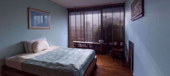 3 bedrooms Condo in Khlong Toei, Thailand No. 10444 2