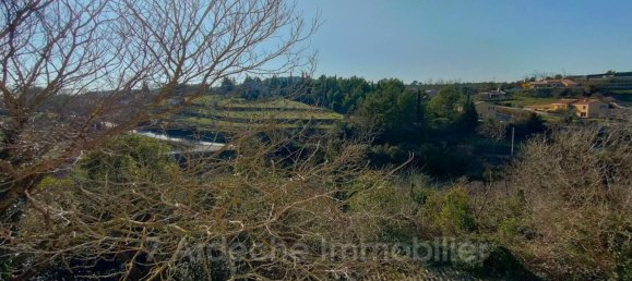 4 bedrooms Villa in Villeneuve-de-Berg, France No. 208078 8