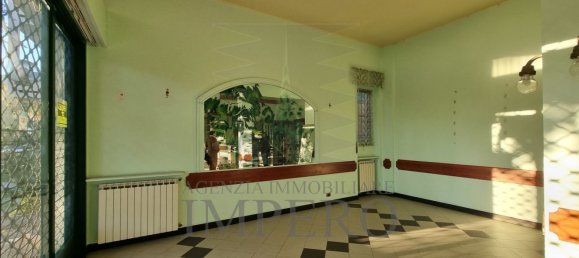 130m² Commercial property in Ospedaletti, Italy No. 83022 6