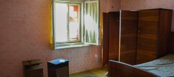 5 rooms House in Malé, Italy No. 89781 11