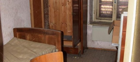 5 rooms House in Malé, Italy No. 89781 7