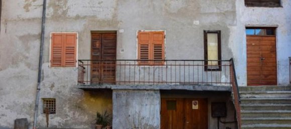 5 rooms House in Malé, Italy No. 89781 20