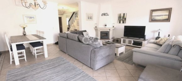 3 bedrooms Townhouse in Luz, Portugal No. 113677 3