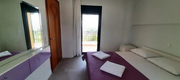 2 Schlafzimmer Property in Chalkidiki, Greece, Nr. 52927 17