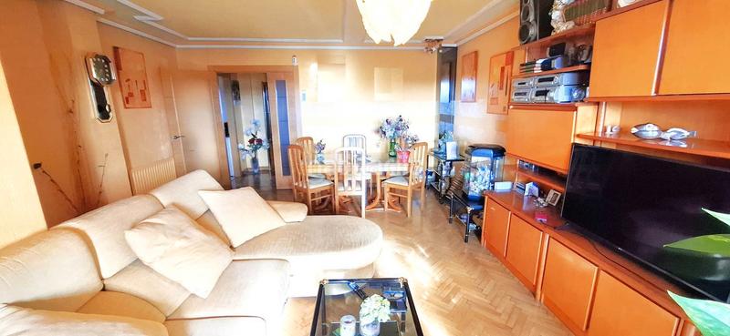 4 bedrooms Apartment in Fuenlabrada, Spain No. 137955