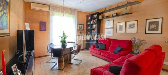 2 Schlafzimmer Wohnung in Verona, Italy, Nr. 312643 15