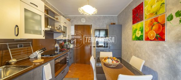 2 Schlafzimmer Wohnung in Verona, Italy, Nr. 312643 19